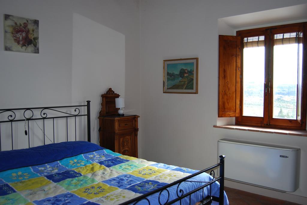מונטלופו פיורנטינו Francesca Apartment מראה חיצוני תמונה